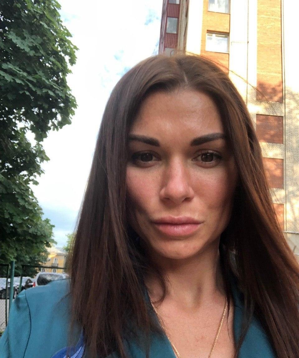 Светлана привлекальеная девушка из Ровеньков цена от 4000 руб