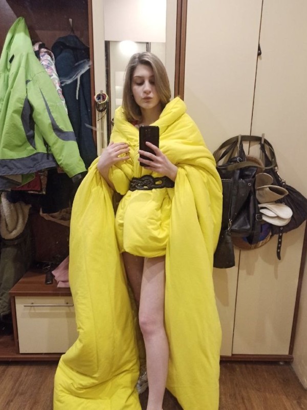 Яна привлекательная девушка из Ровеньков цена от 4000 руб