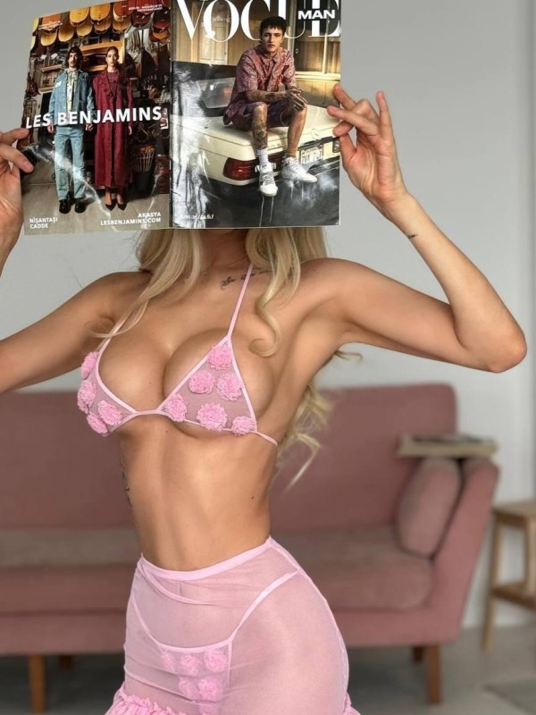 Тома привлекательная девушка из Ровеньков цена от 8000 руб